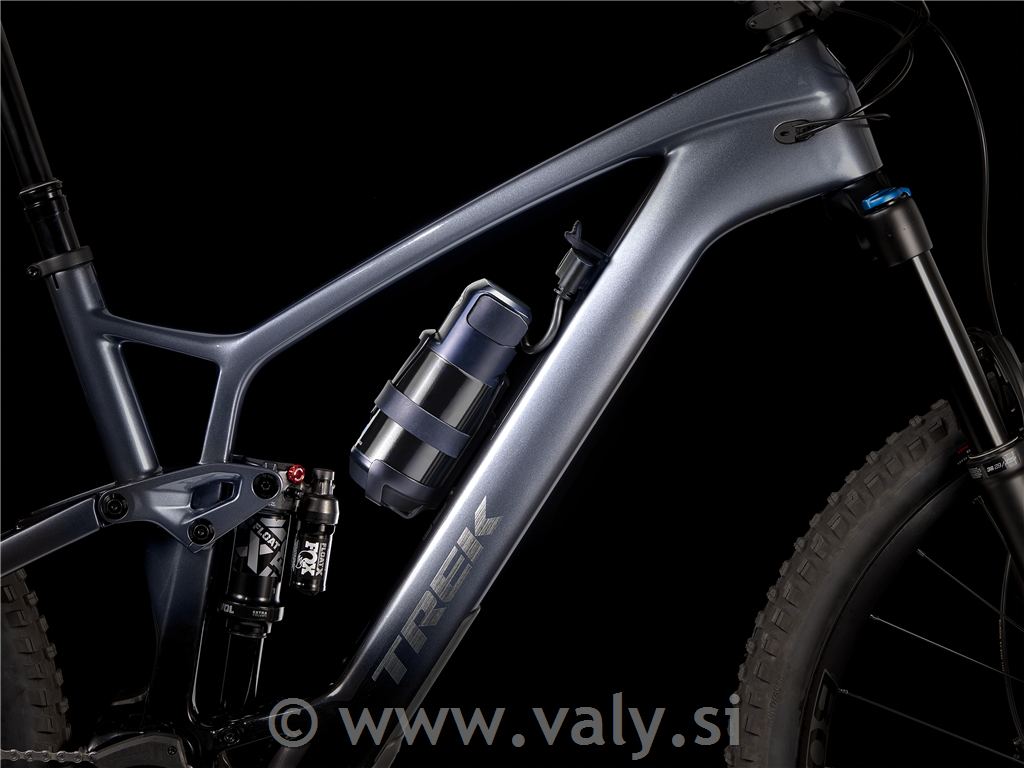 Trek električno kolo Fuel EXe 9.7 siva-črna