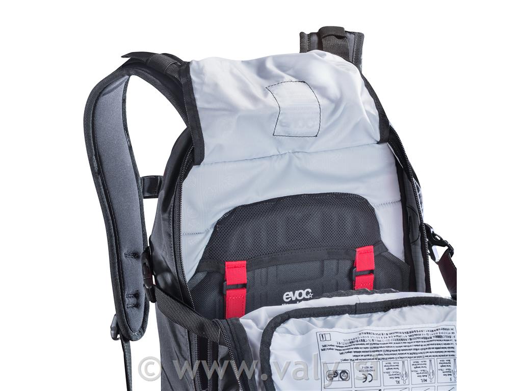 Evoc nahrbtnik FR Enduro Blackline 16L
